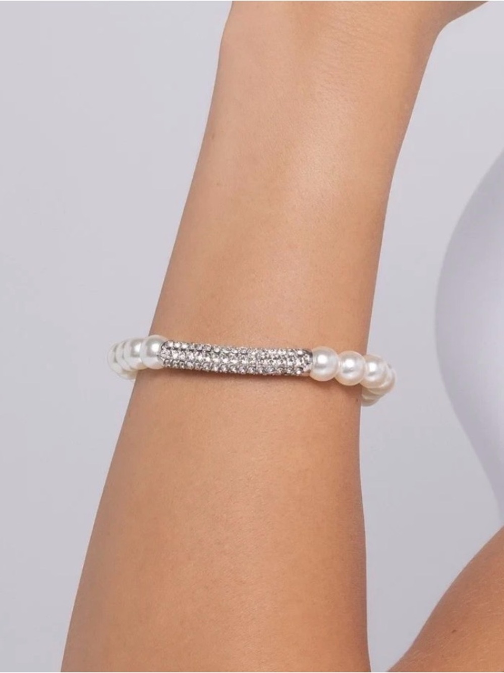 NEW!‎ Paparazzi Elegance Embodied Elegant Pearl and Rhinestone Stretch Bracelet